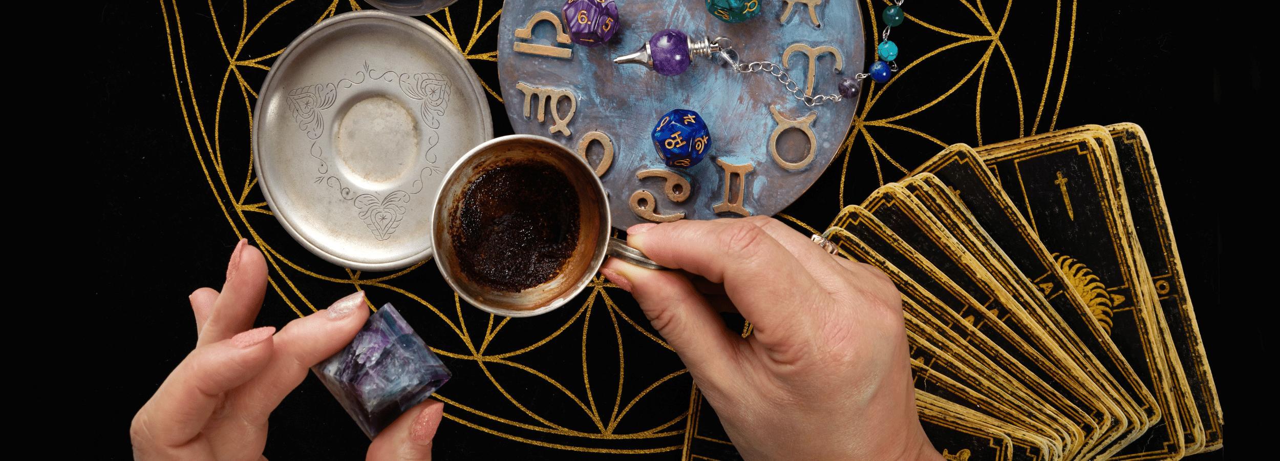 Tasseomancy (tea leaf reading) as a form of scrying