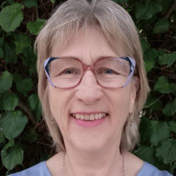 Image of course leader Doe Warnes