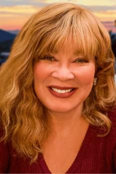 Photo of Dr Deborah Egerton